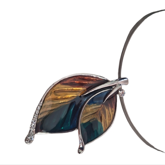 Oceana Trading Island Double-Leaf Enamel Pendant Necklace and Earrings Set NEW - Picture 3 of 5